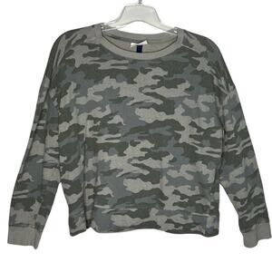 Universal Thread Sweatshirt Women Large Green Camo Camoflauge Basic Casual Comfy